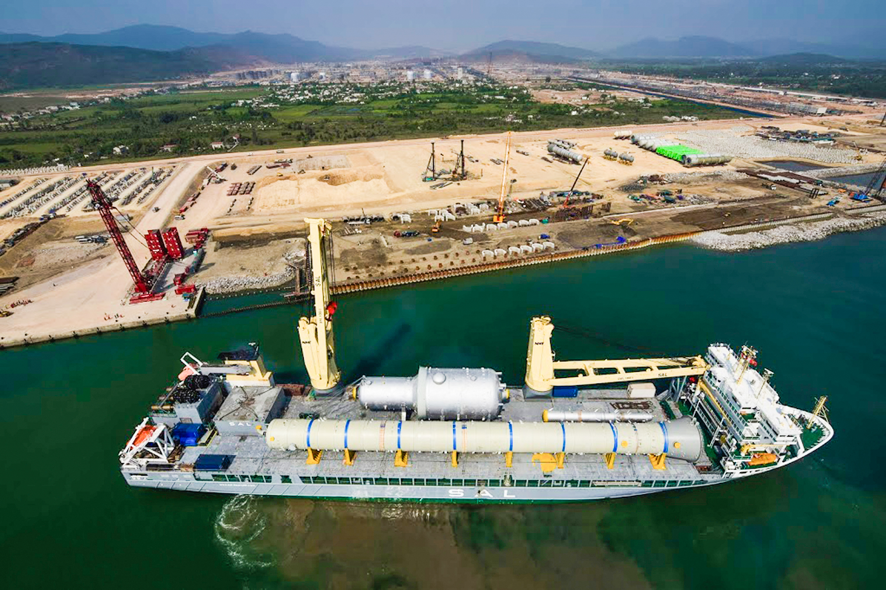 Dự án logistics cho Lọc hóa dầu Nghi Sơn (Giai đoạn xây dựng)