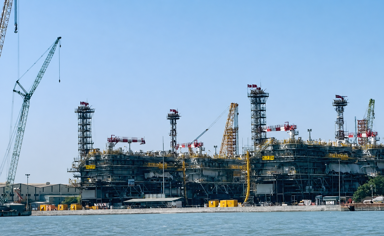 PTSC Thanh Hóa ghi dấu ấn trên trạm biến áp ngoài khơi - 