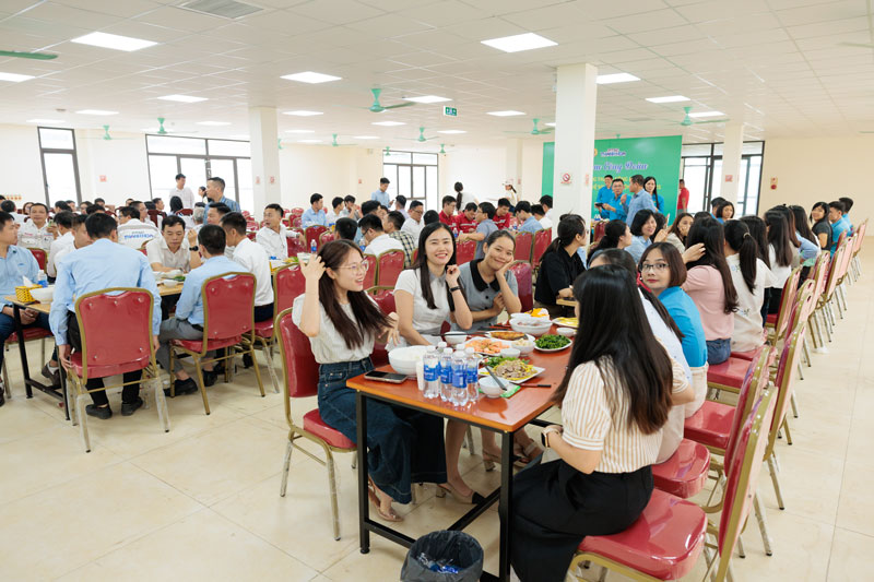 Bữa cơm Công đoàn – gắn kết từ những điều giản dị