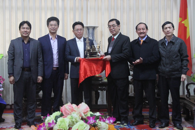 PetroVietnam worked with Gazprom and Quang Tri province on Bao Vang gas field