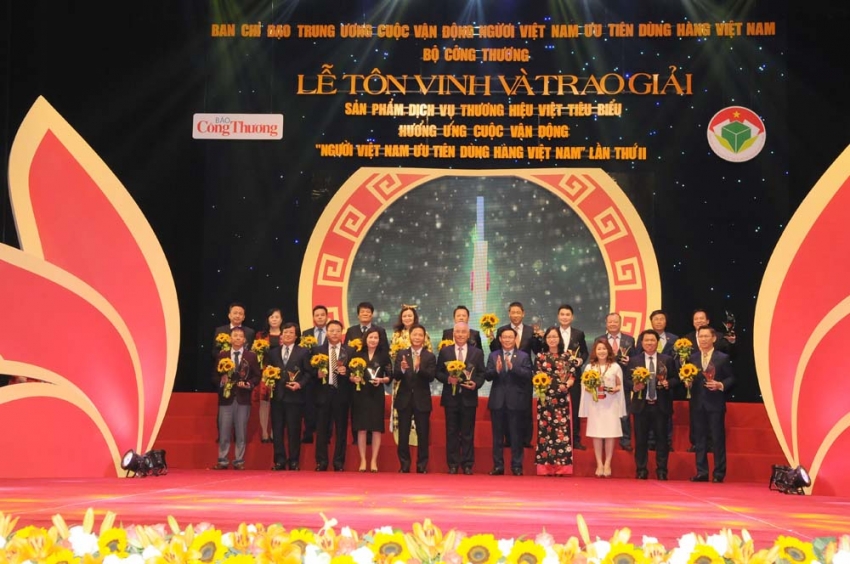 PV GAS reached TOP 10 Vietnamese excellent companies in branding services