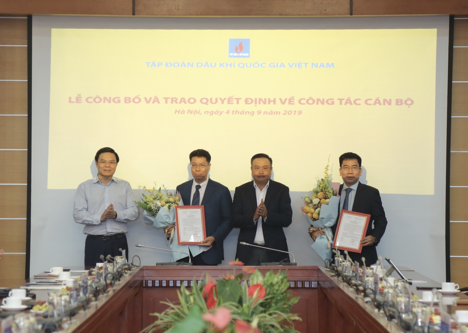 PVN announced the decision of appointing new Deputy General Director and Chief Accountant 